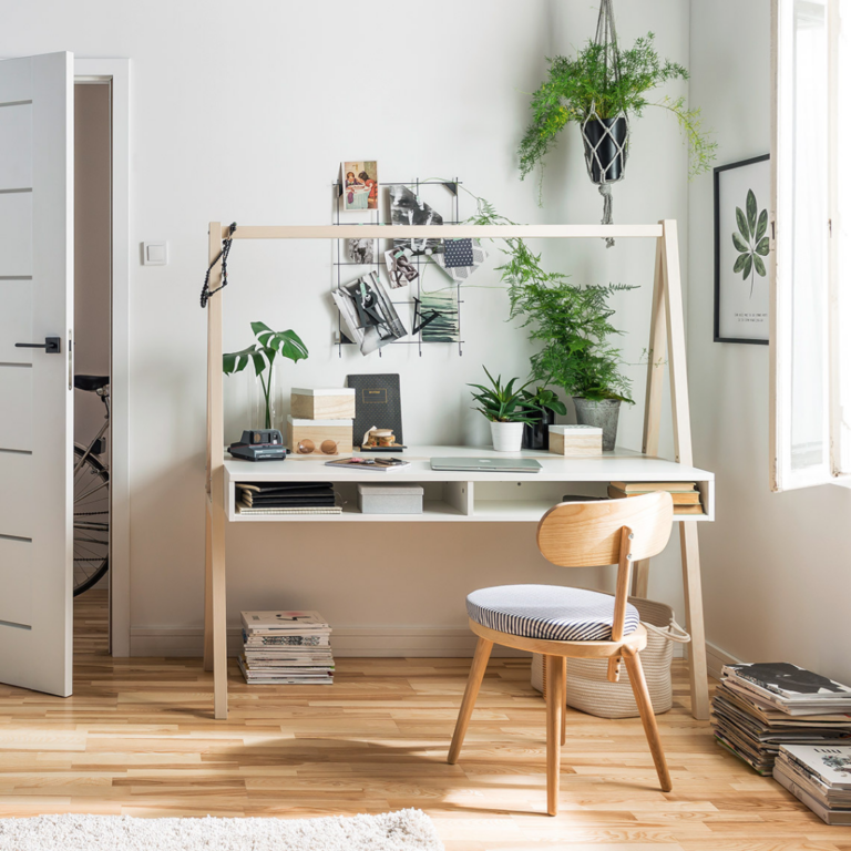 Rakstāmgalds ar augstuma regulēšanu 148cm SPOT VOX